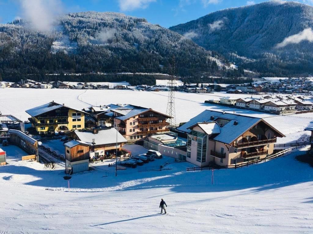 Hotel Vierjahreszeiten فلاخاو المظهر الخارجي الصورة