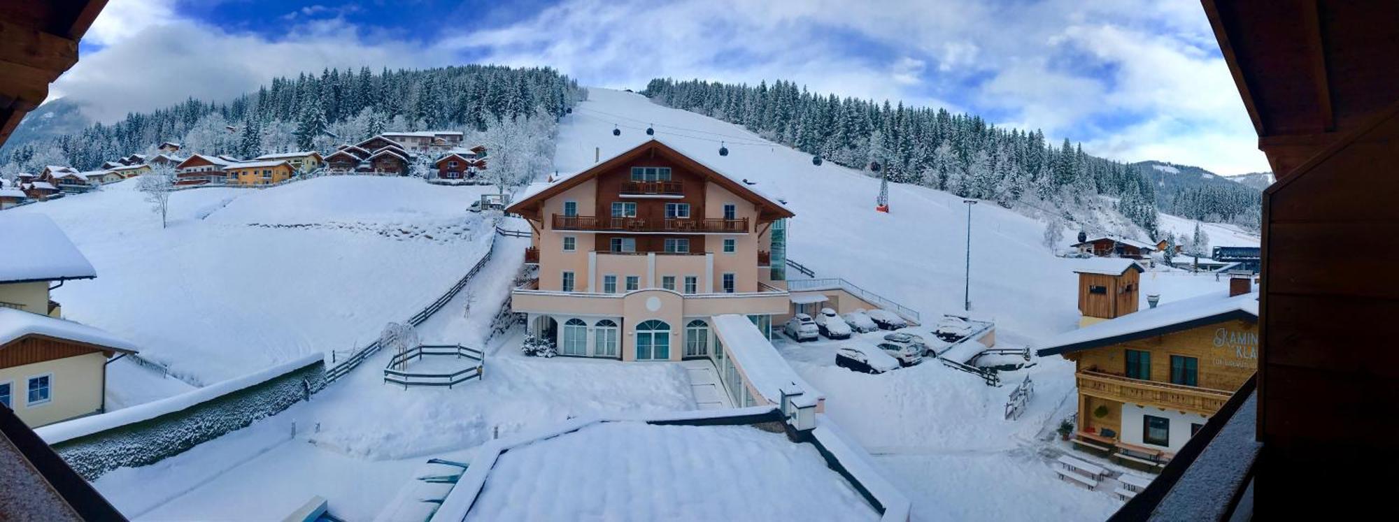 Hotel Vierjahreszeiten فلاخاو المظهر الخارجي الصورة