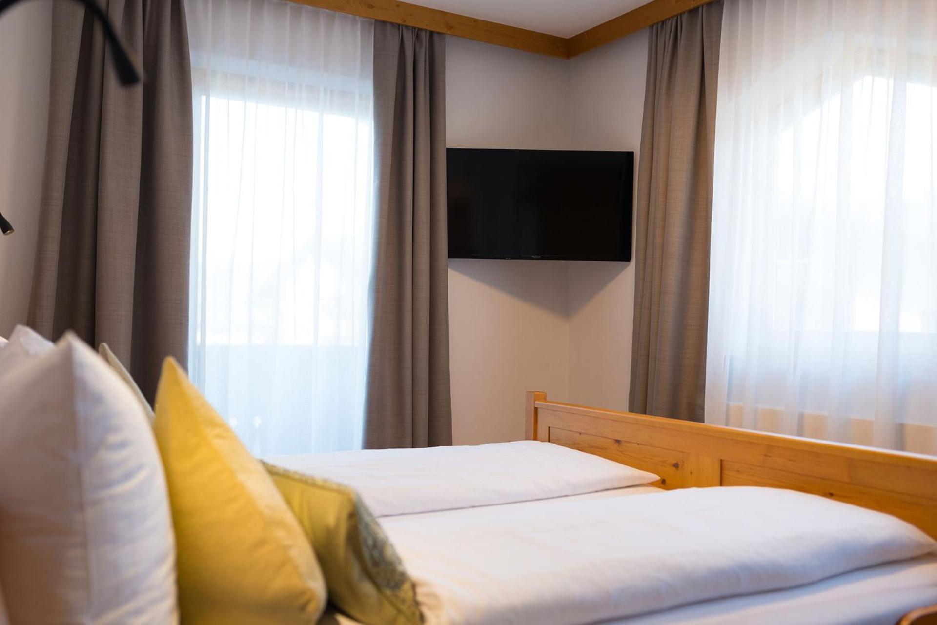 Hotel Vierjahreszeiten فلاخاو المظهر الخارجي الصورة