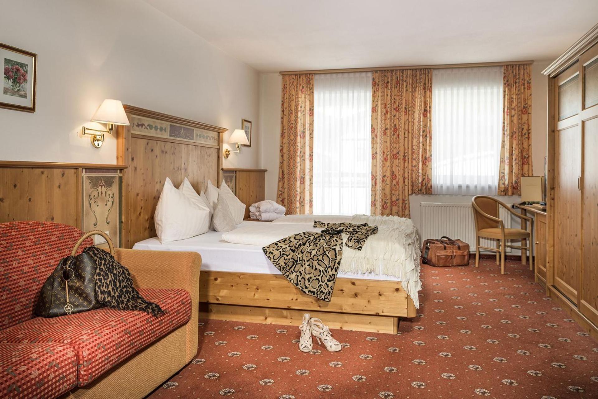 Hotel Vierjahreszeiten فلاخاو المظهر الخارجي الصورة